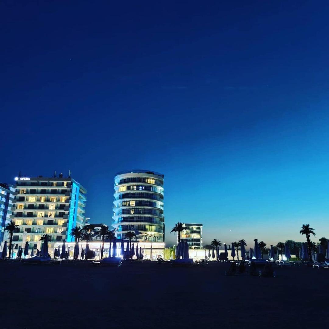 White Tower Mamaia Prestige Apartments Dış mekan fotoğraf